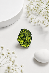 SUPER POWERFUL MOLDAVITE 5-7carats ✨