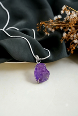 Raw Amethyst Pendant – Calm, Sleep & Intuition