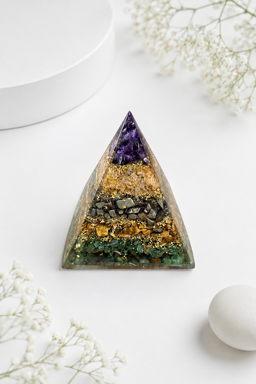 Money magnet pyramid